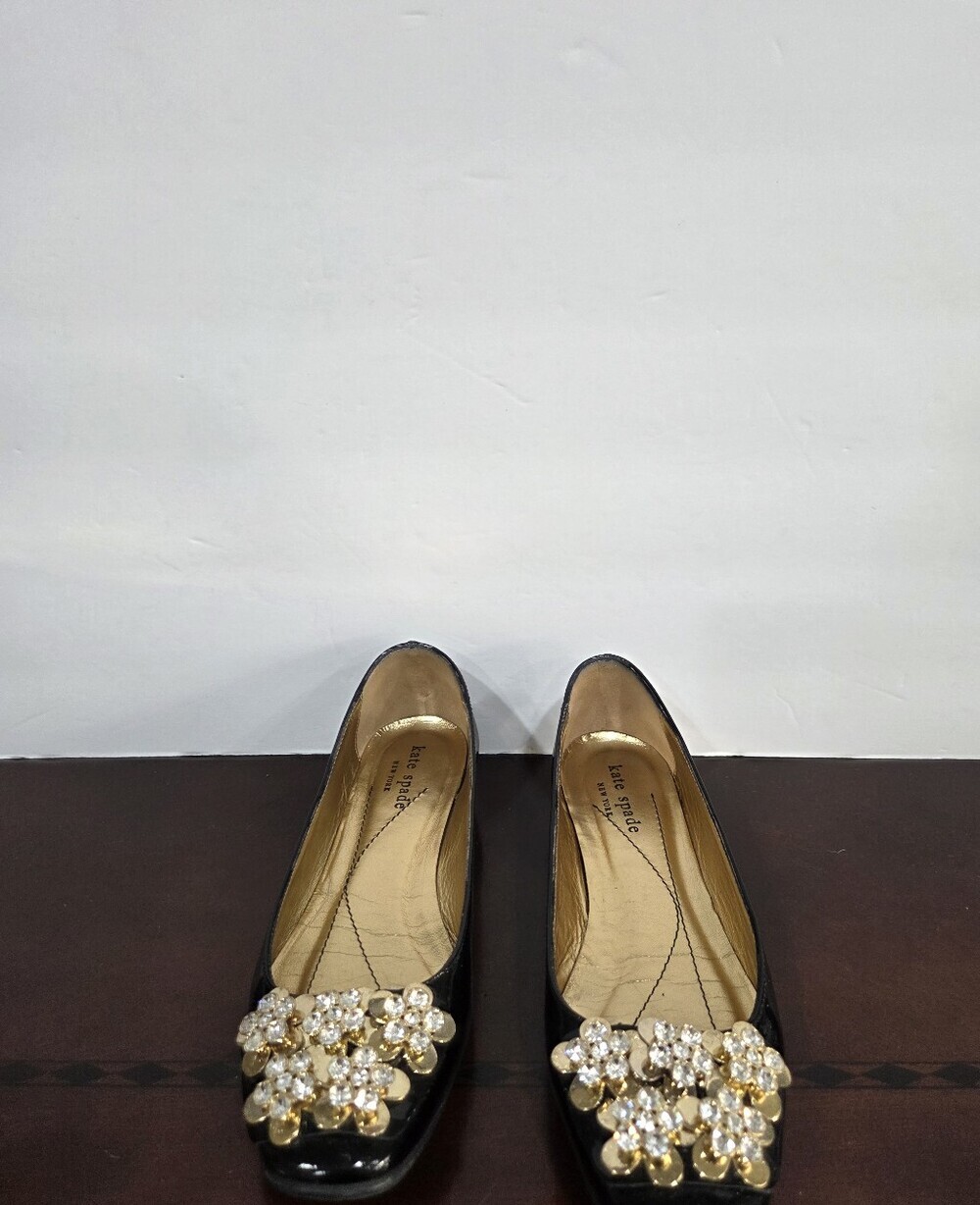 Kate Spade Black Patent Leather Flats with Crystal Floral Sz.5B - Picture 2 of 8